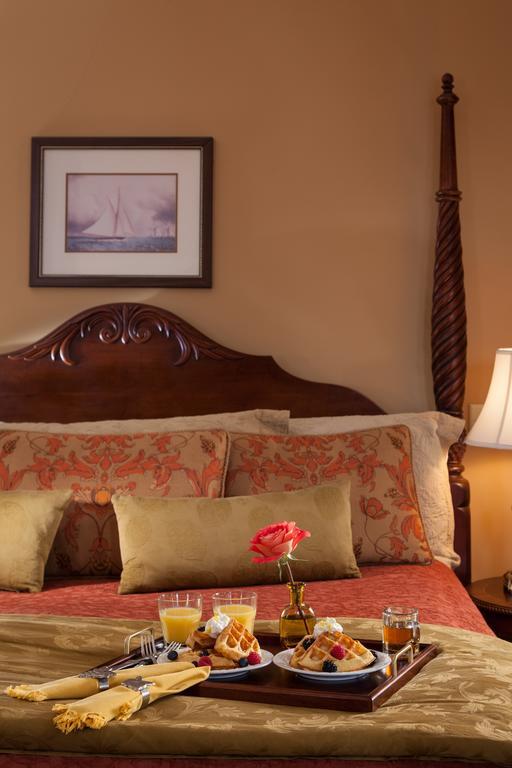 Lang House On Main Street Bed & Breakfast เบอร์ลิงตัน ภายนอก รูปภาพ